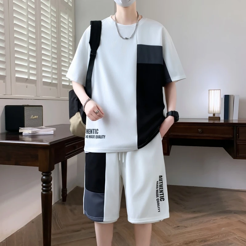 （两件套）字母印花拼接短袖套装加肥加大青少年男生潮牌夏季男装