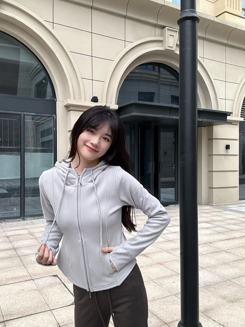 连帽【不支持退换】石墨烯新款修身显瘦连帽小蛮腰拉链上衣休闲