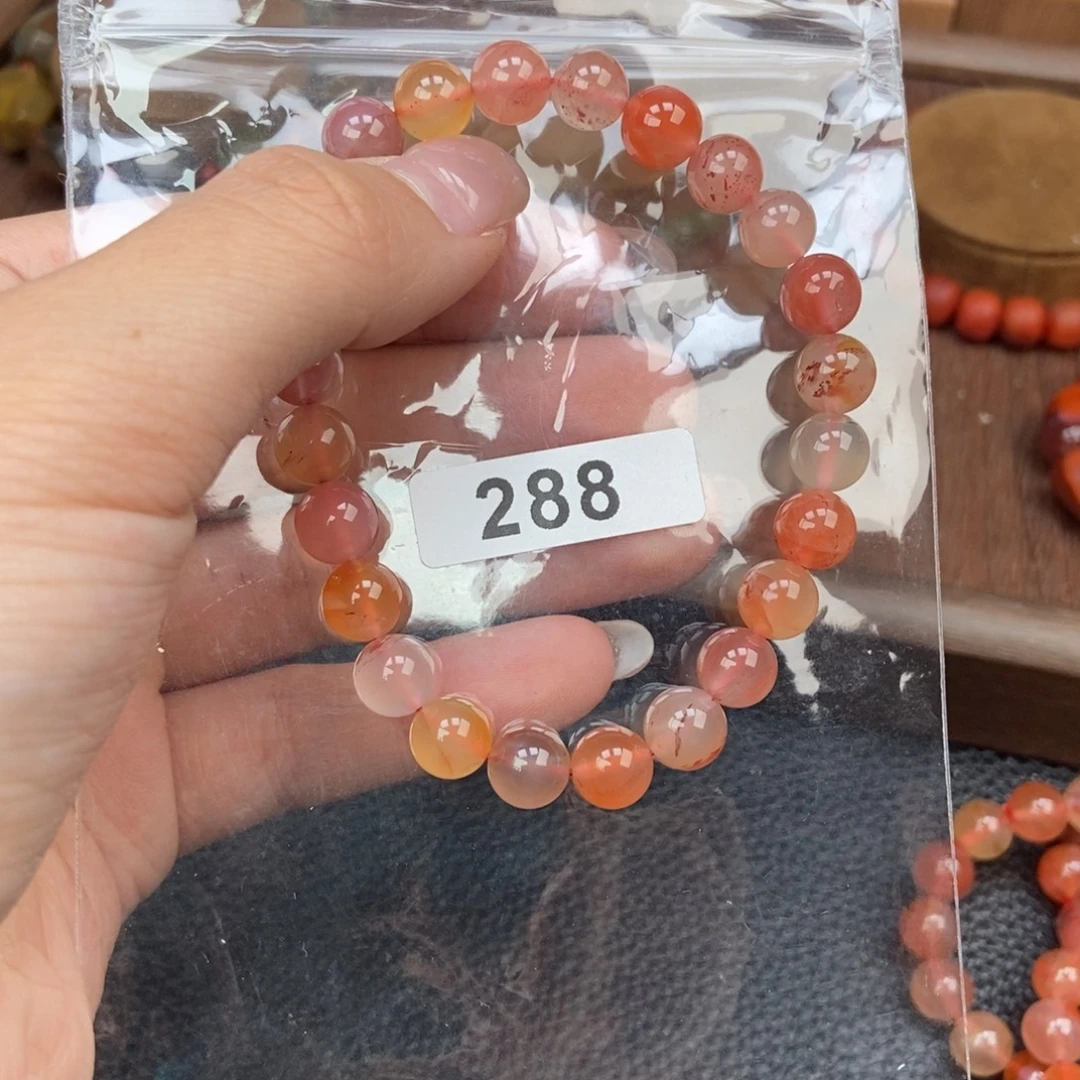 南红玛瑙未镶嵌手链
