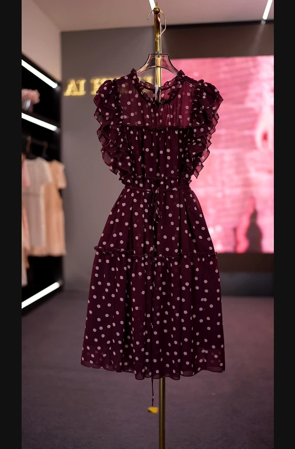 【有才专属】气质公主夏季裙子宽松腰泡泡袖波点连衣裙荷叶袖W1470