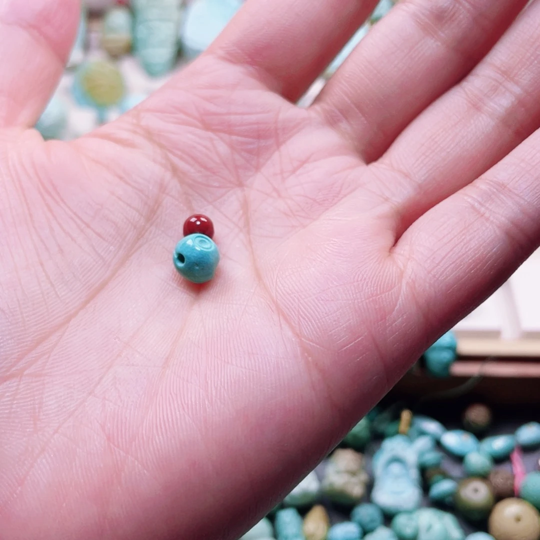 南红玛瑙配饰未镶嵌