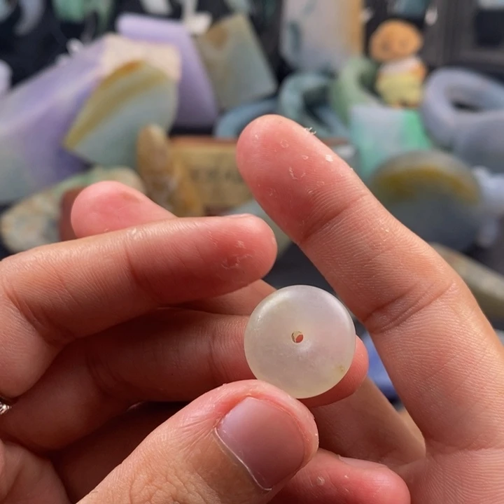 未镶嵌定制翡翠抛光