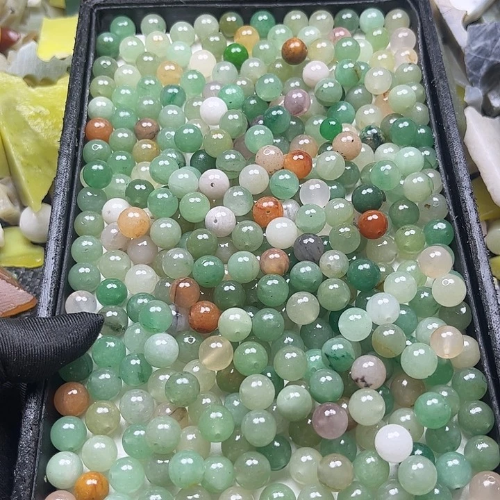 和田玉未镶嵌颈饰巴****败