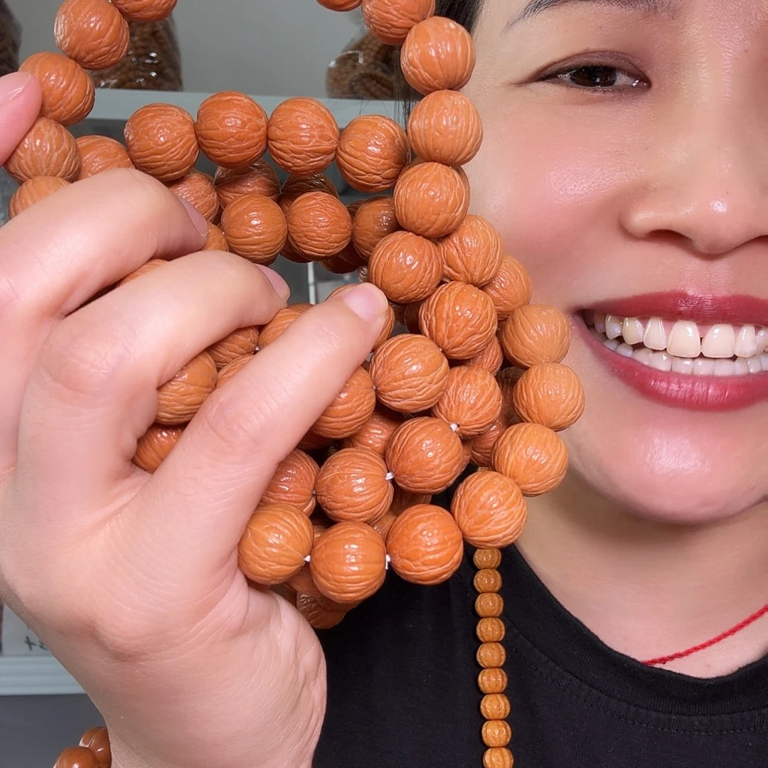 猴头核桃吊坠风雨