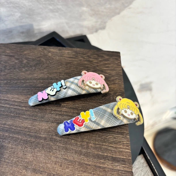 水冰月字母发夹FJ1180（一个）