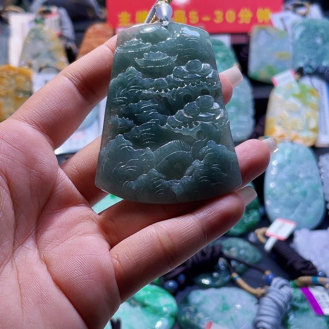 颈饰未镶嵌翡翠一