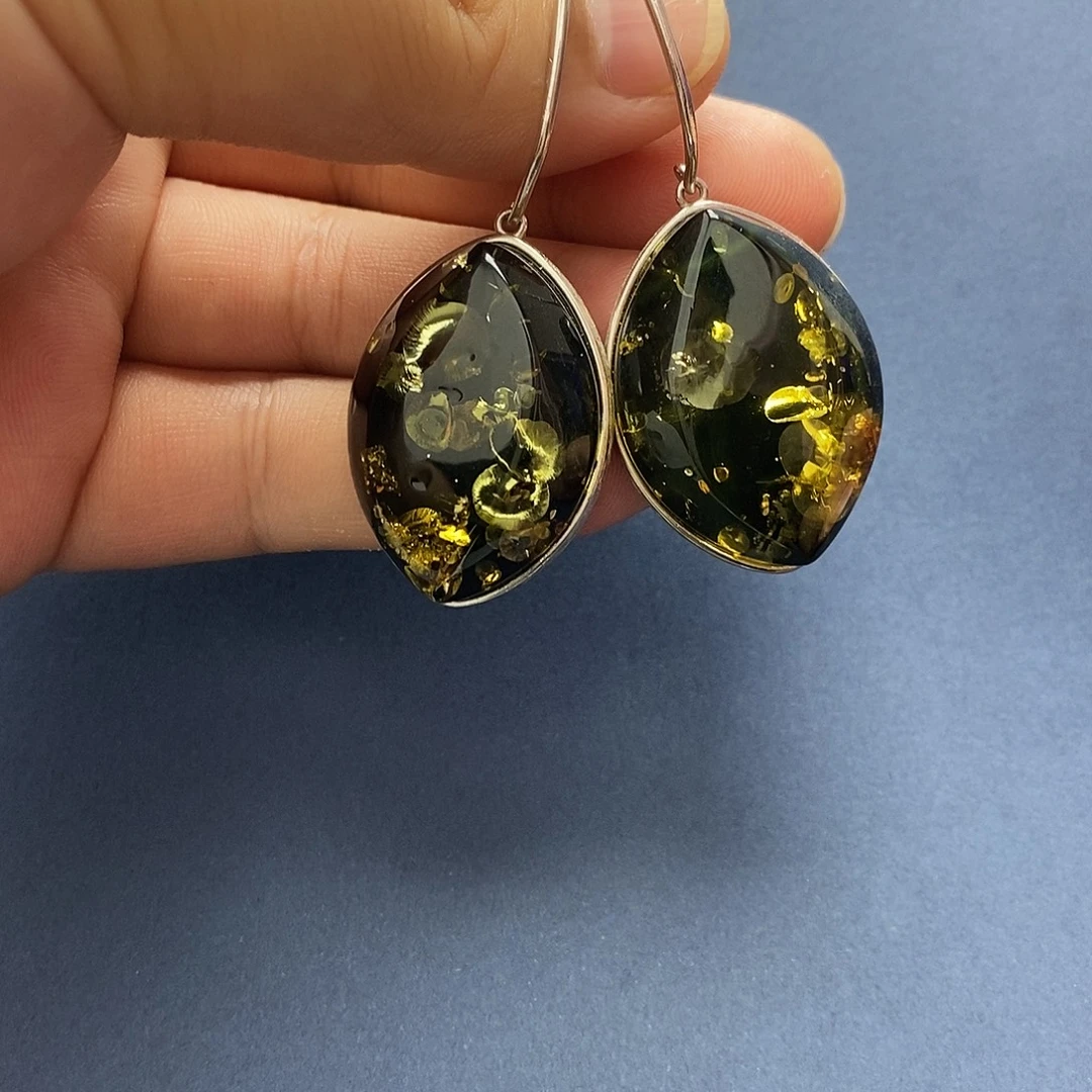 琥珀未镶嵌裸石耳坠