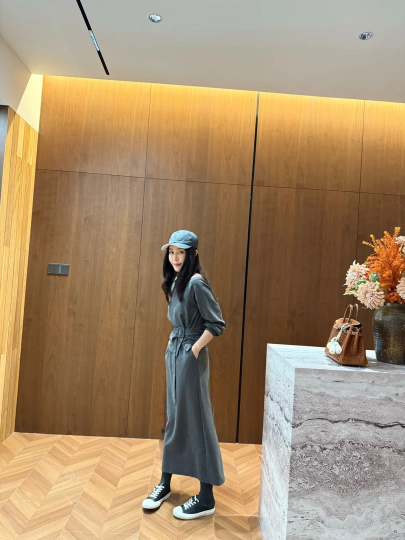 【星琦】秋季百搭时尚高级感轻奢圆领百搭天s套装 YW281