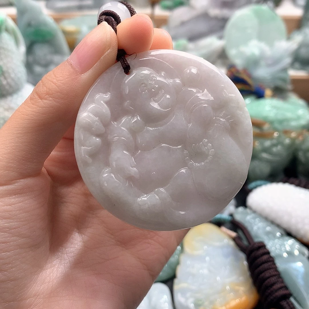 吊坠(不含链)未镶嵌翡翠