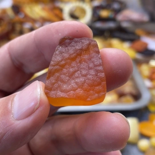 未镶嵌蜜蜡手串吊坠