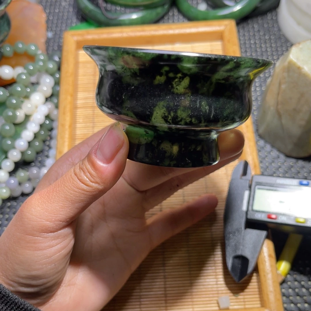 未镶嵌和田玉车挂