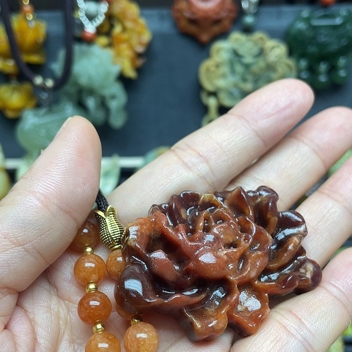 未镶嵌岫玉吊坠吊坠