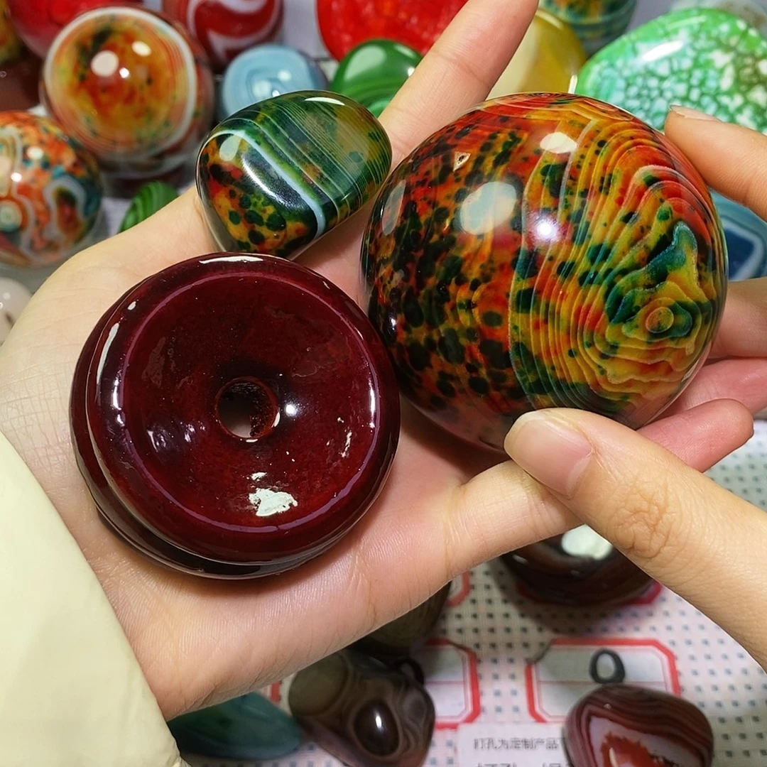 中***梦玛瑙/玉髓未镶嵌珠宝奇石