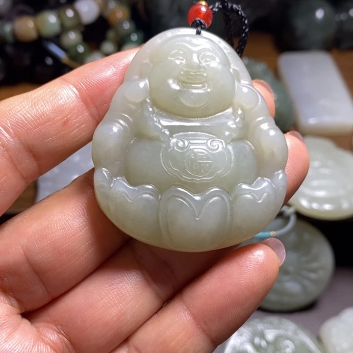 颈饰未镶嵌和田玉