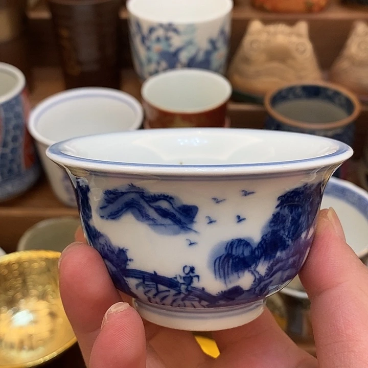 中古物品默认微瑕，谨慎参拍，满18包邮！