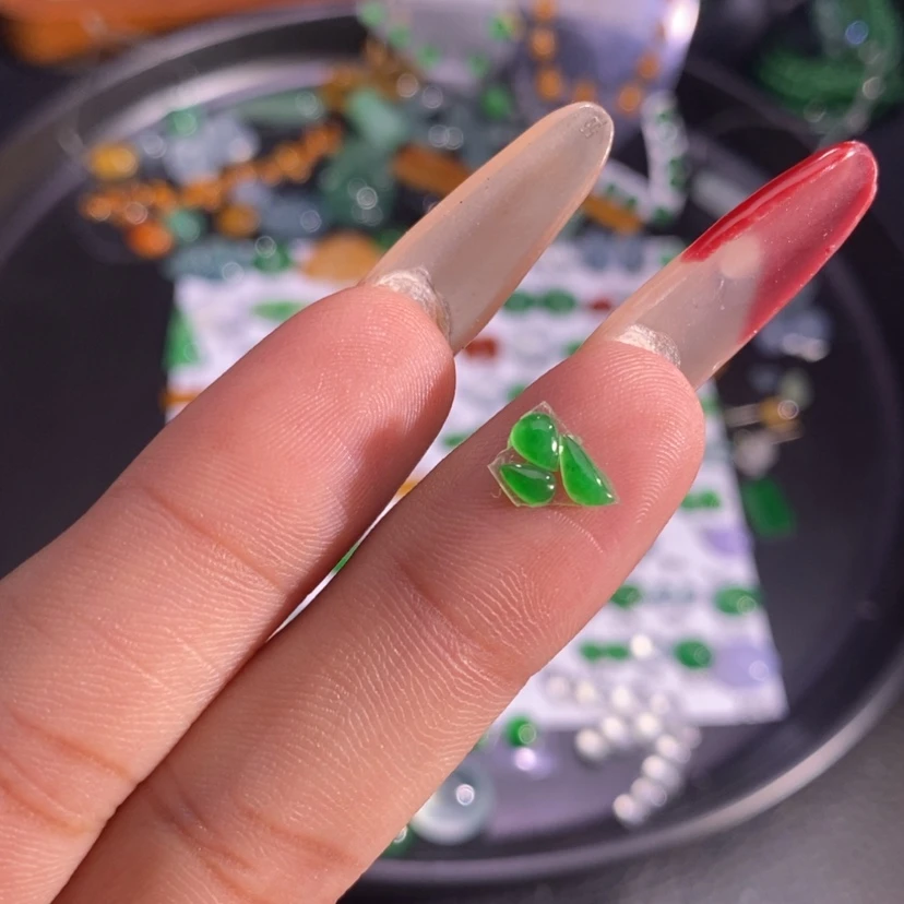 【闪购商品】翡翠挂件未镶嵌随行