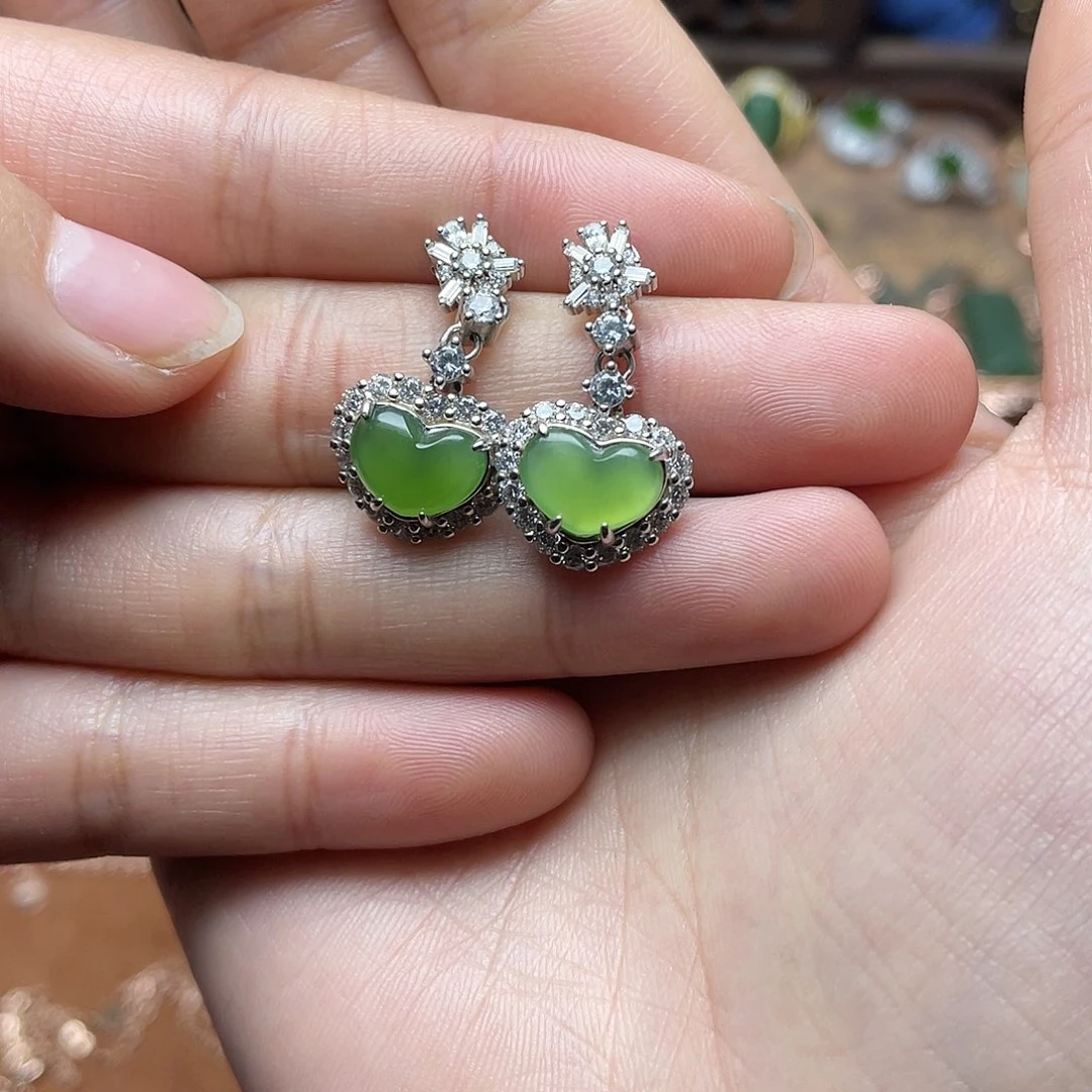 和田玉（碧玉）银S925镶嵌吊坠(赠链)耳钉