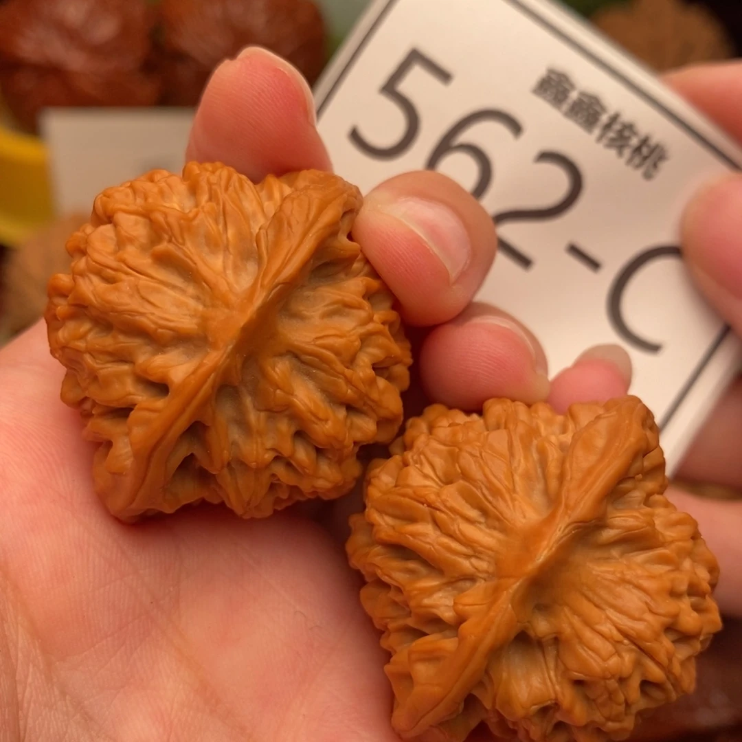 把件文玩核桃秦闷37……