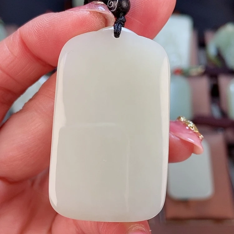 【闪购商品】和田玉颈饰未镶嵌