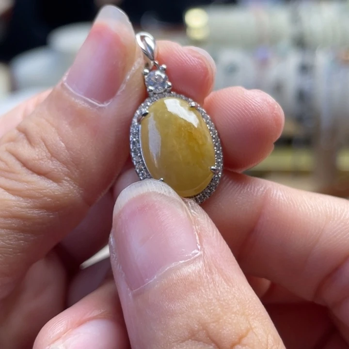 颈饰银S925镶嵌翡翠