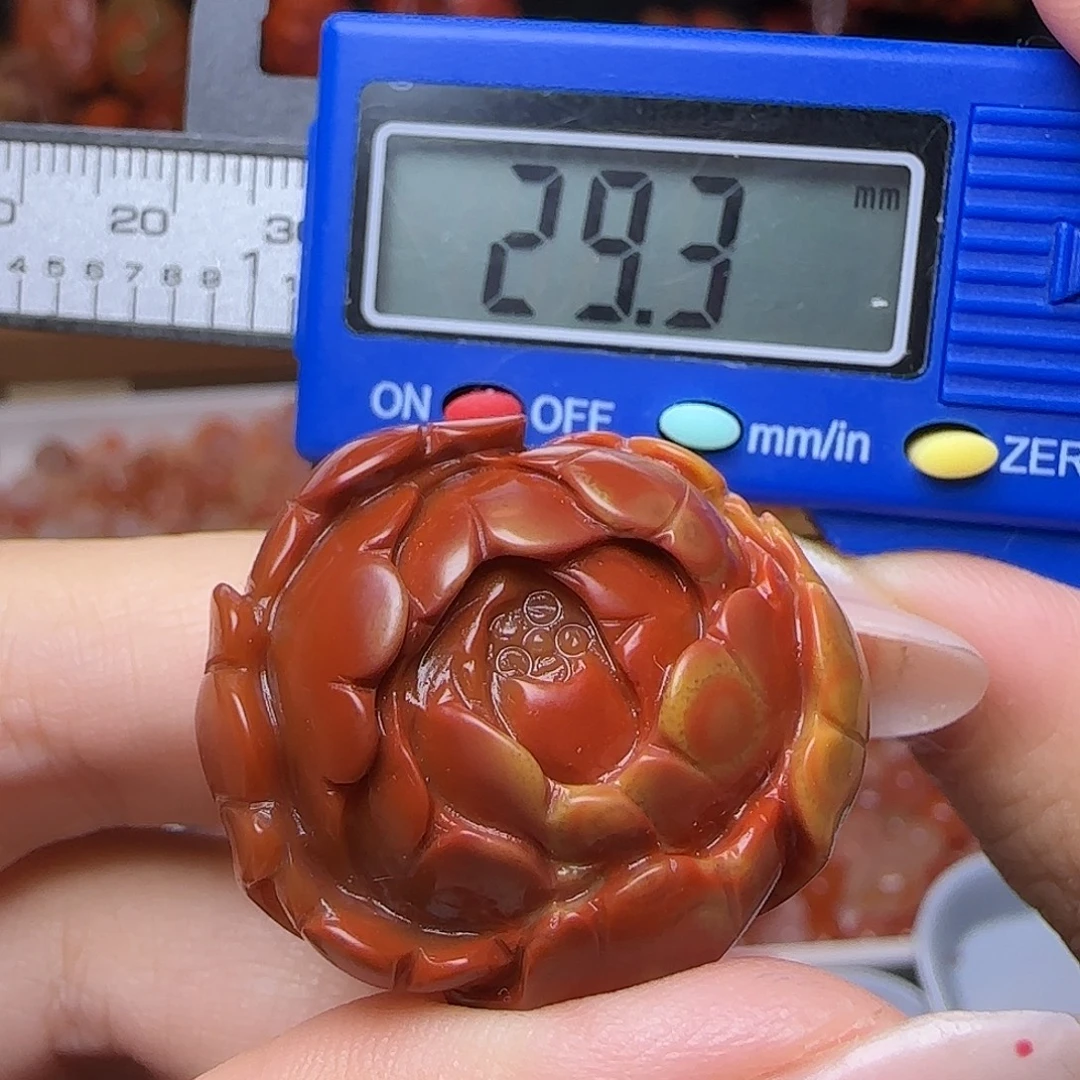 南红玛瑙未镶嵌颈饰