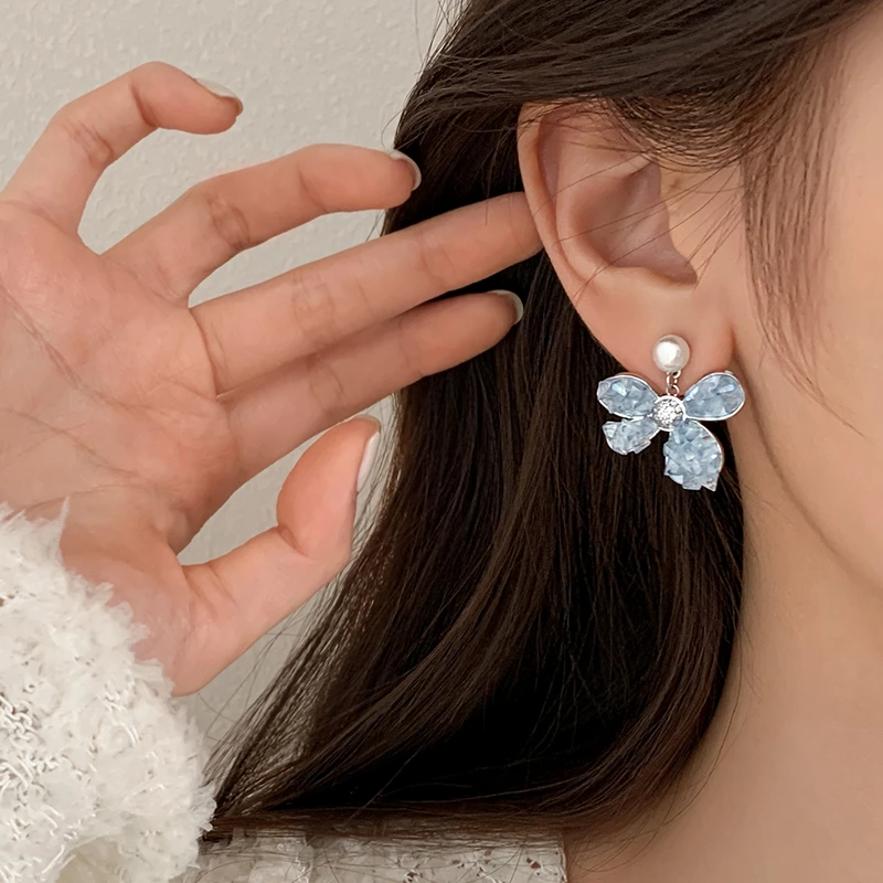 合金仿水晶耳饰 999银针蝴蝶耳钉女小众气质超仙设计感温柔耳环春