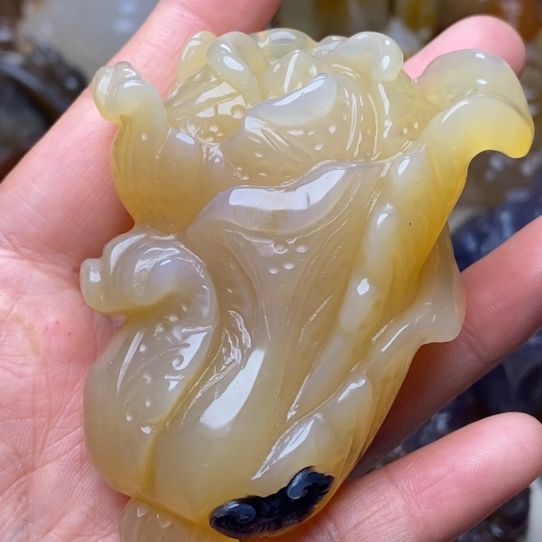 玛瑙/玉髓未镶嵌把件