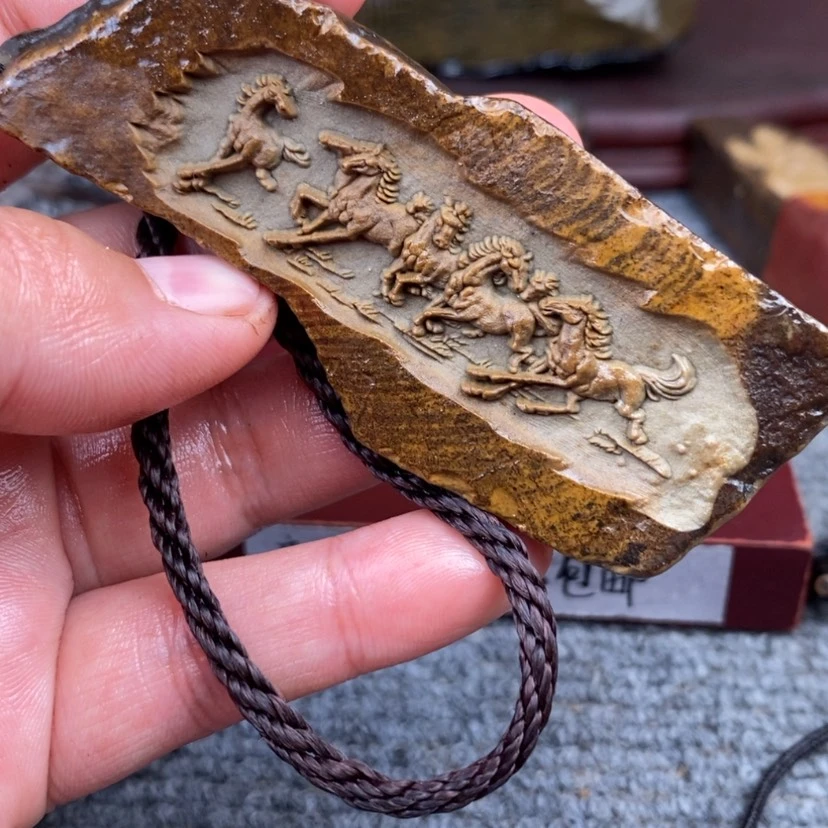 【闪购商品】原石雕刻手把件