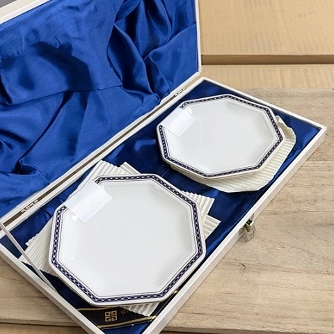 瓷器。瓷器。瓷器。