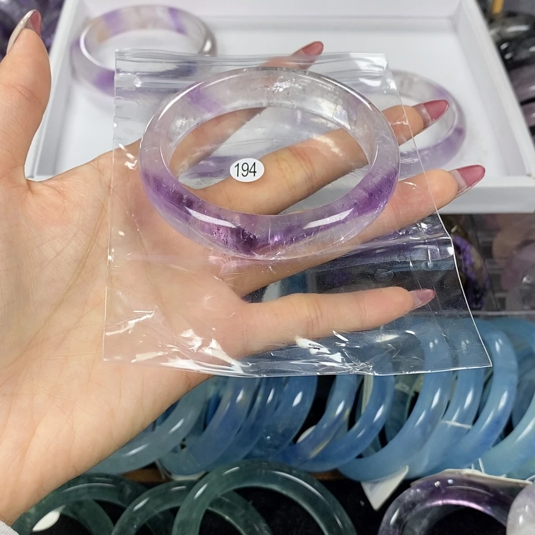 小****黄晶未镶嵌手镯手镯