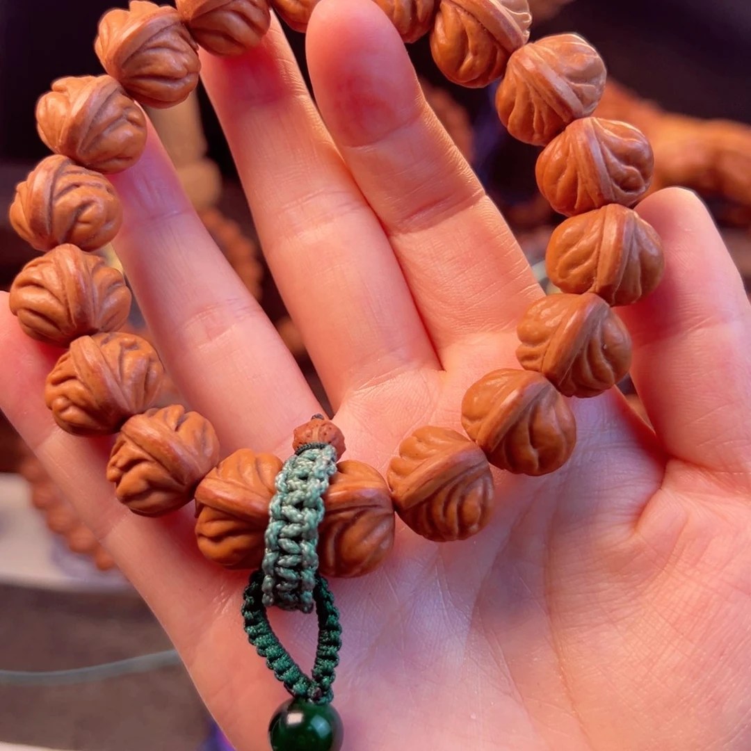 【闪购商品】桃核吊坠千**哥17玉龙脊尺寸