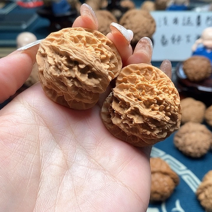 文玩核桃把件苹果