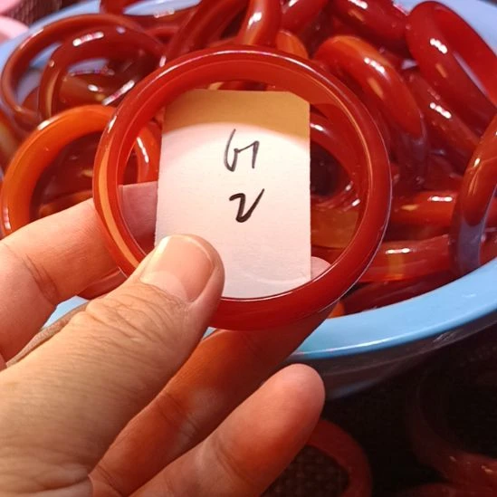 玛瑙/玉髓未镶嵌手镯