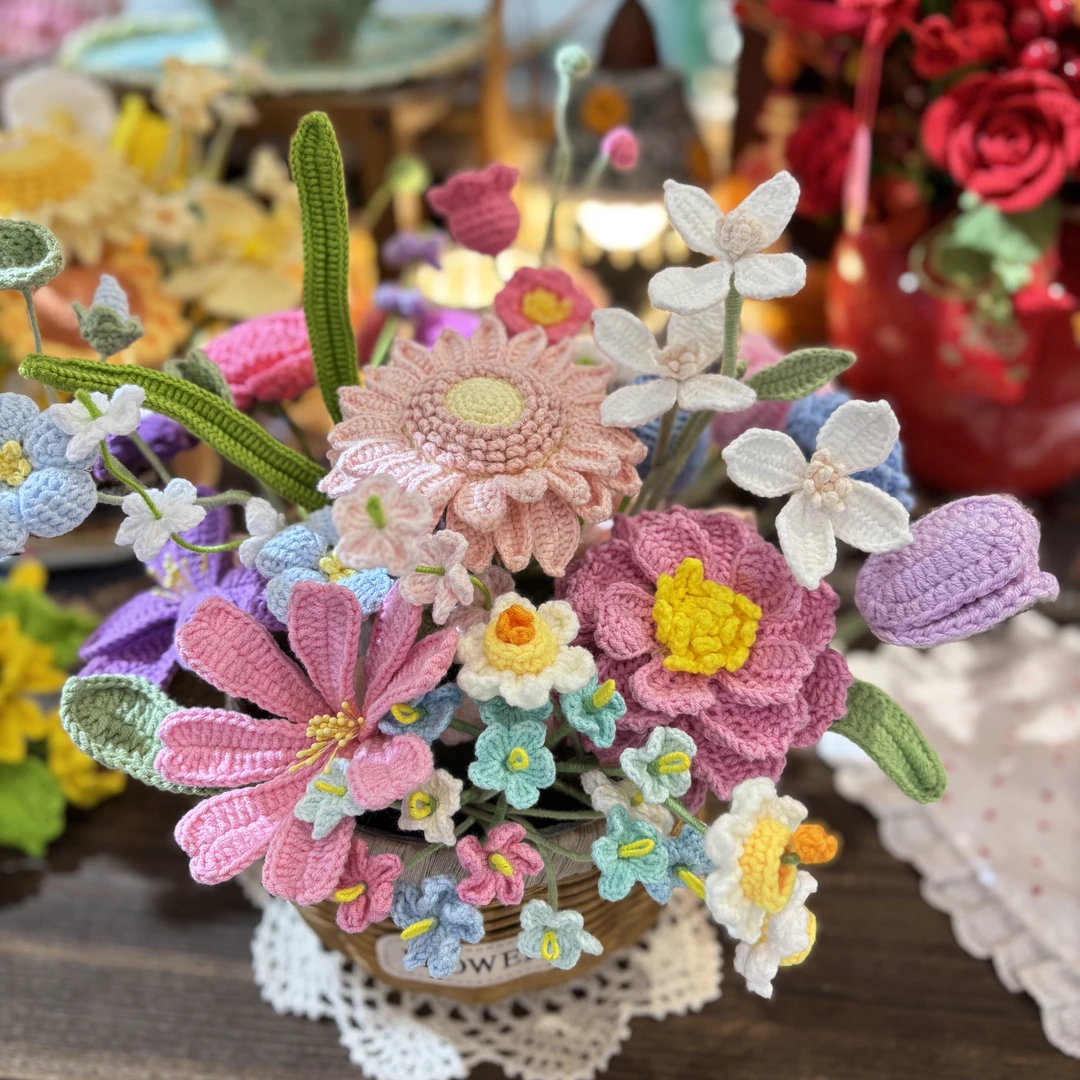 成品手工钩织珍珠花束毛线玫瑰花可作生日礼物新婚礼乔迁礼