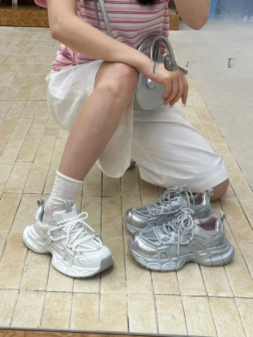 2025夏季新款吸膜底超软网透女士老爹休闲鞋5316