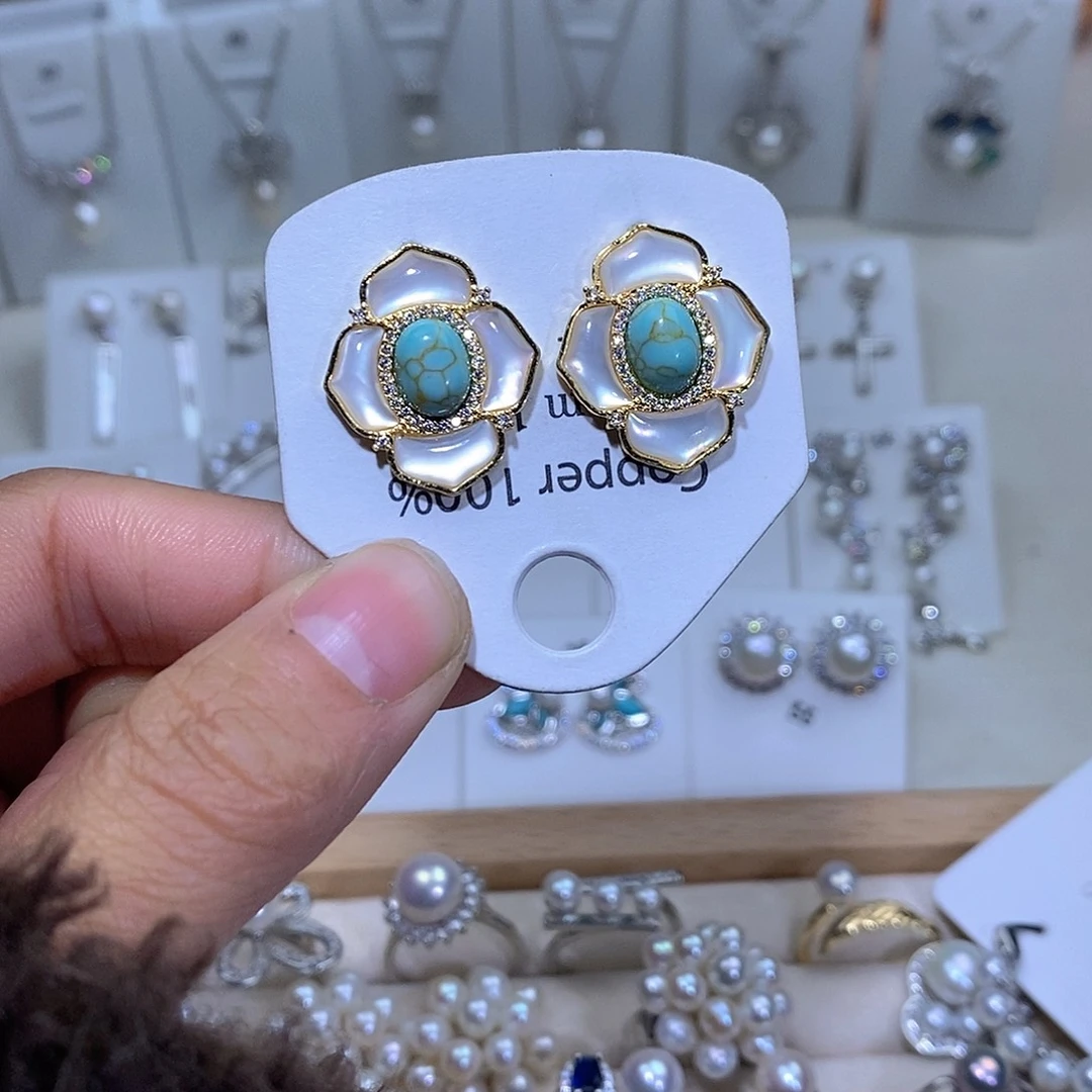 未镶嵌耳饰淡水珍珠