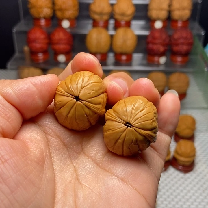 把件文玩核桃铁西瓜球40