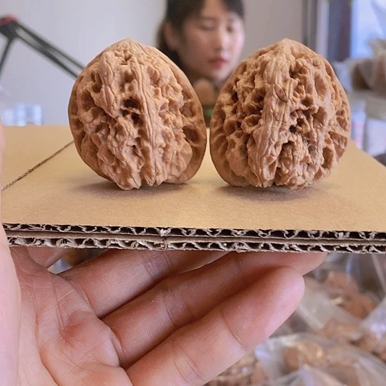【闪购商品】把件文玩核桃42.5将军大肚子