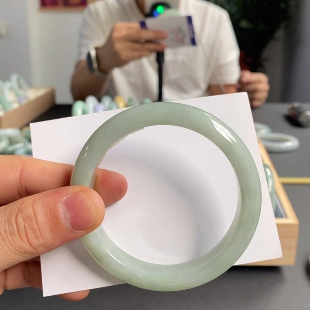 翡翠未镶嵌手镯天然翡翠