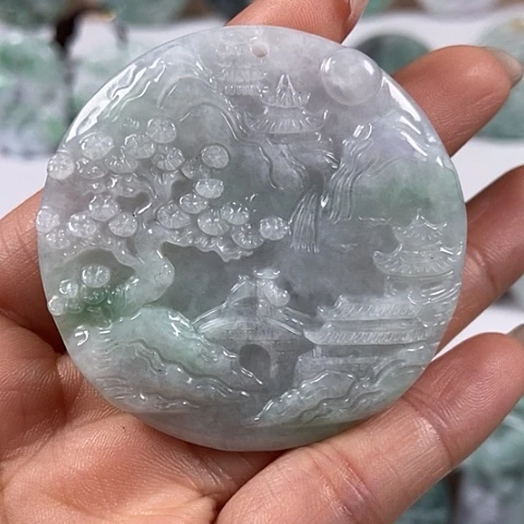 翡翠颈饰未镶嵌山水牌福利