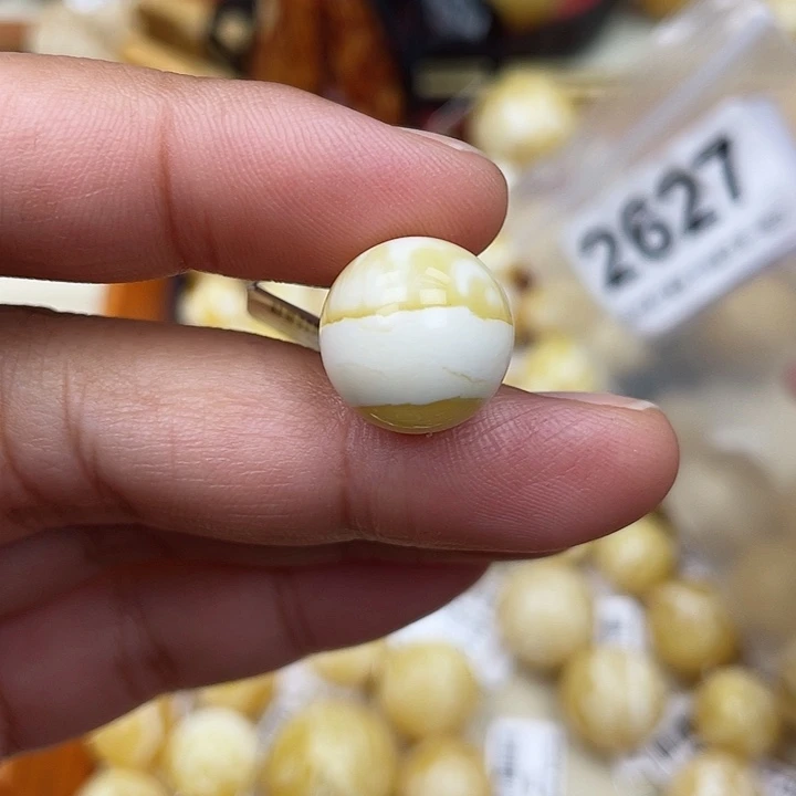 蜜蜡未镶嵌珠宝奇石14.6