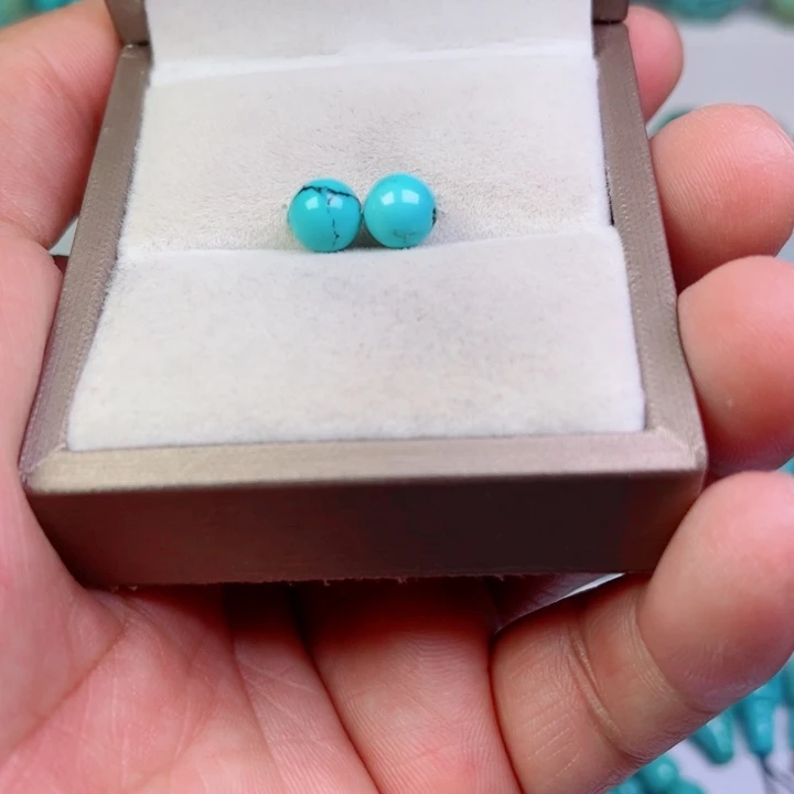 绿松石未镶嵌珠宝半成品