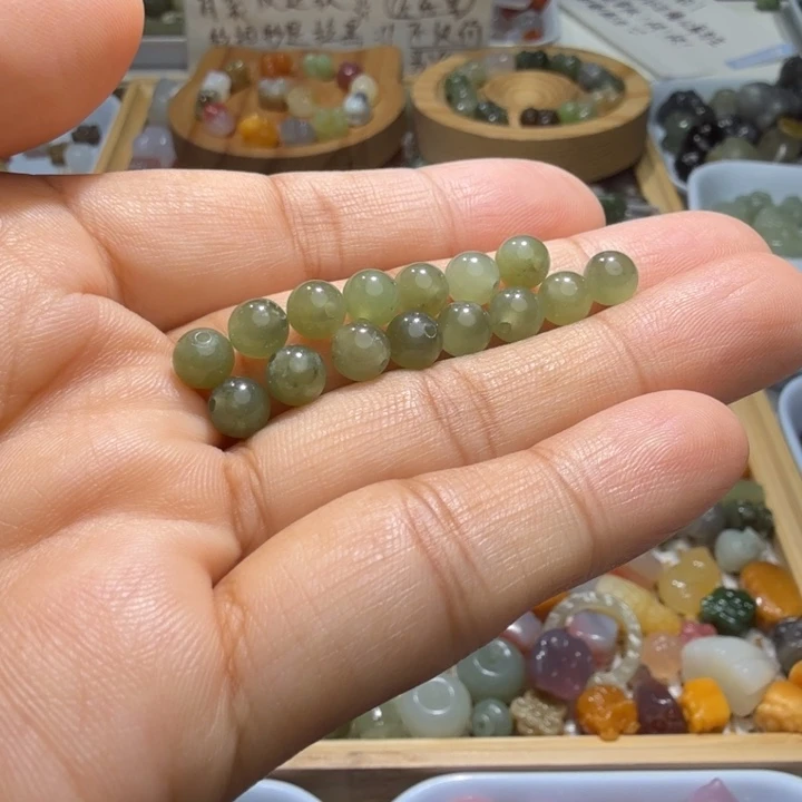 和田玉未镶嵌珠宝半成品