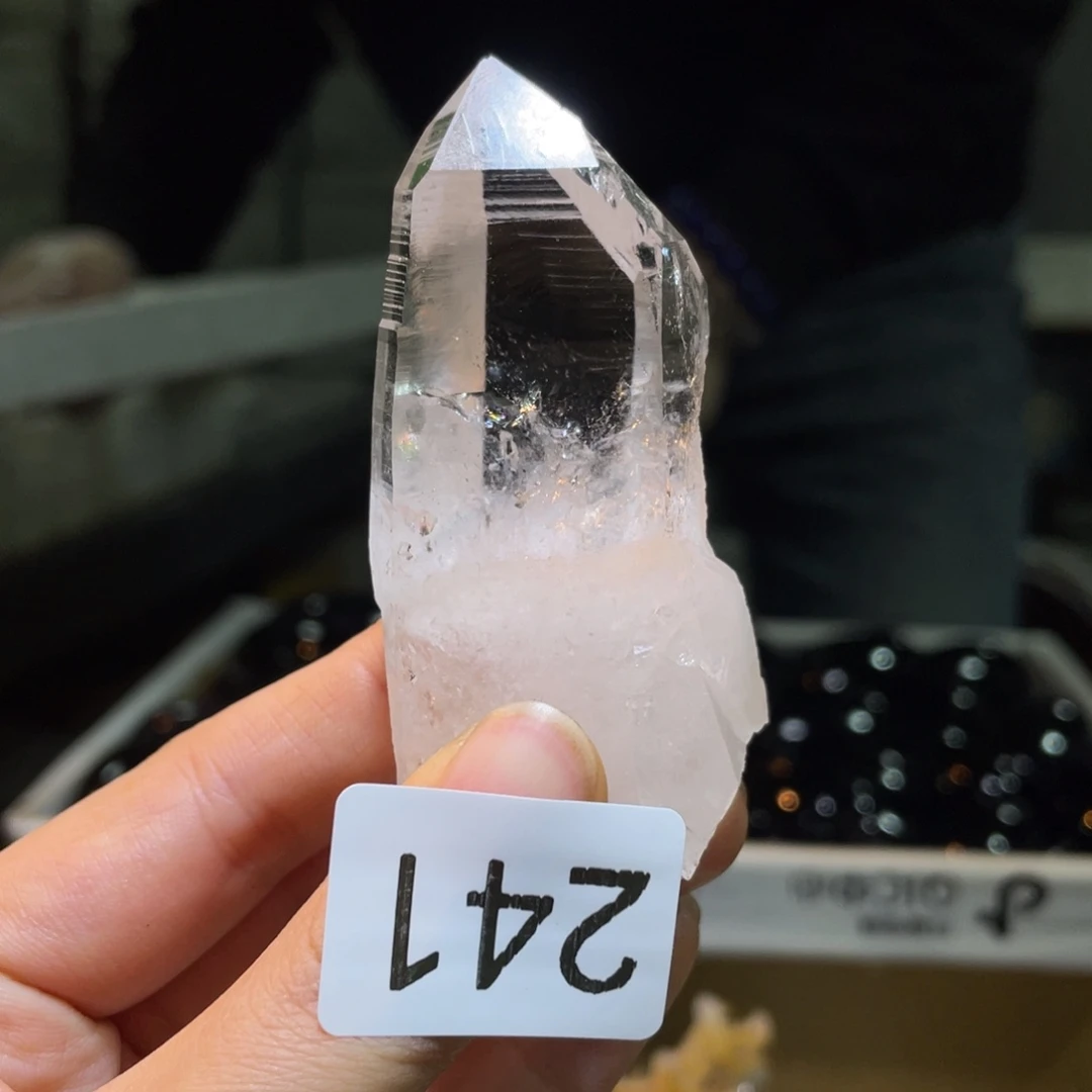 未镶嵌水晶珠宝半成品