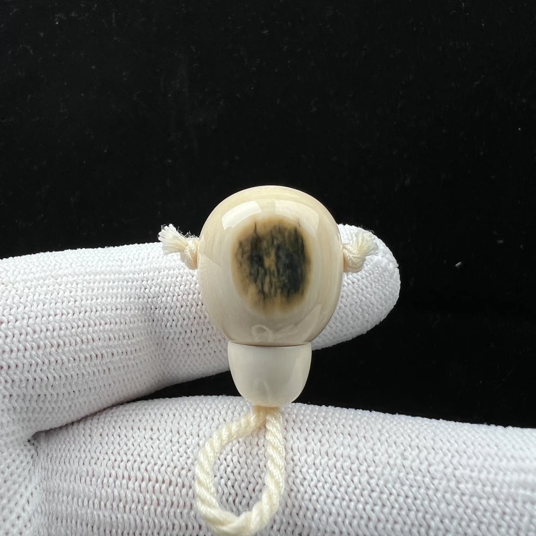 J7843天然猛犸 带皮蓝眼睛三通19*28.7 mm一物一图 假一罚十