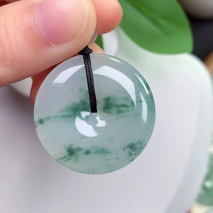翡翠未镶嵌颈饰平安扣 30-5.4mm