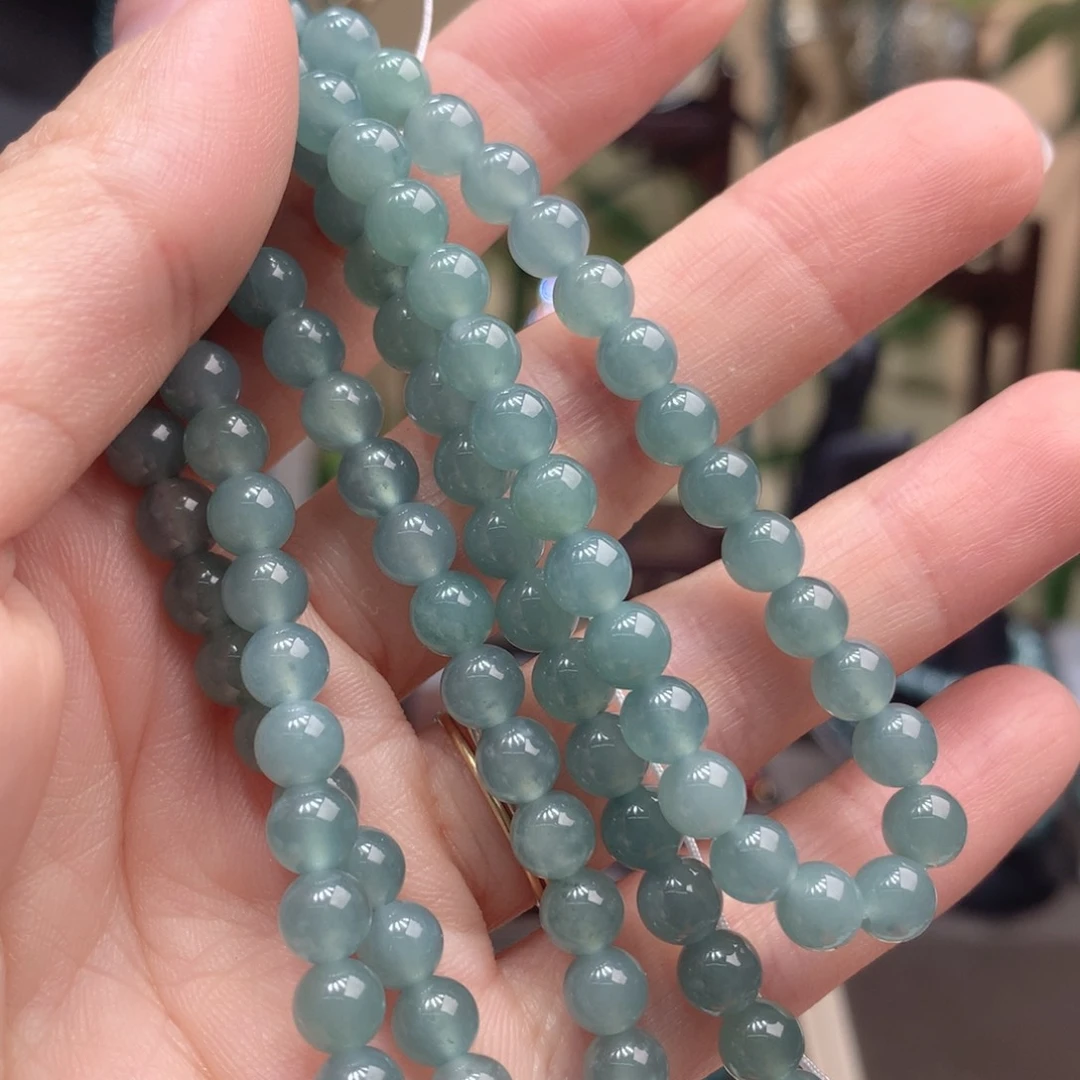 翡翠挂件未镶嵌项链