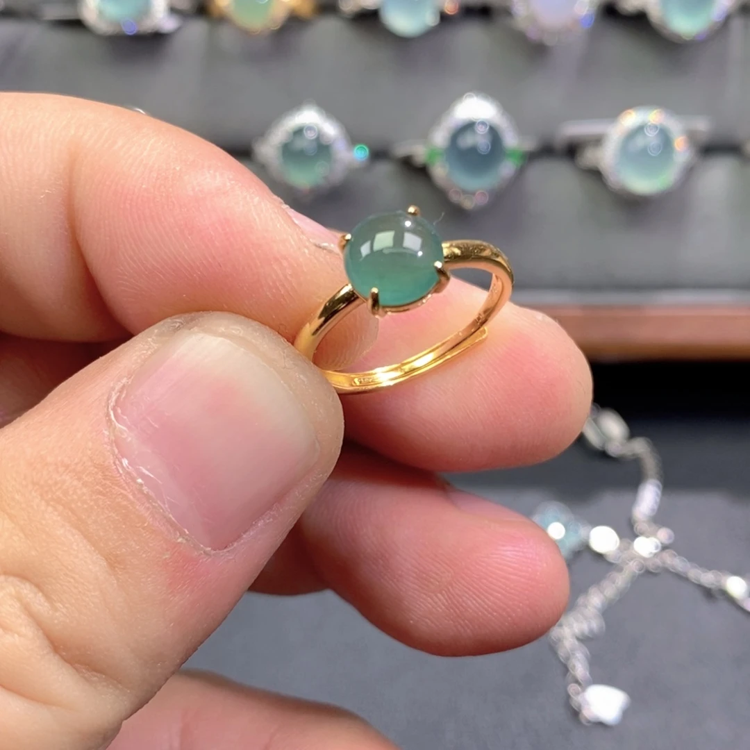 翡翠未镶嵌戒指翡翠