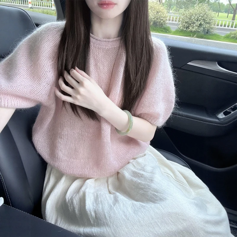 韩系早秋季氛围感穿搭粉色奶fufu软糯短袖针织衫毛衣女泡泡袖上衣