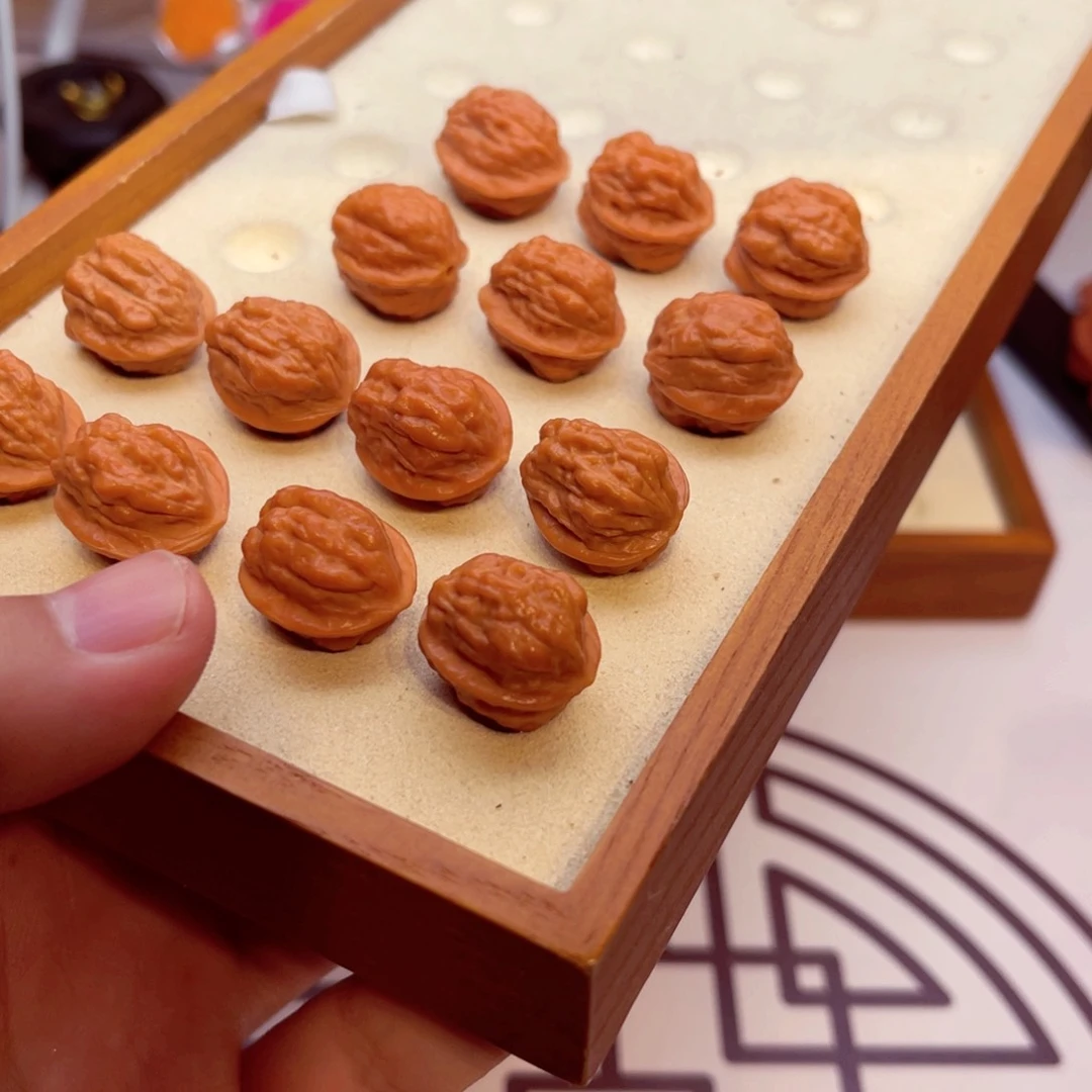 文玩核桃手串人**道蛤蟆头